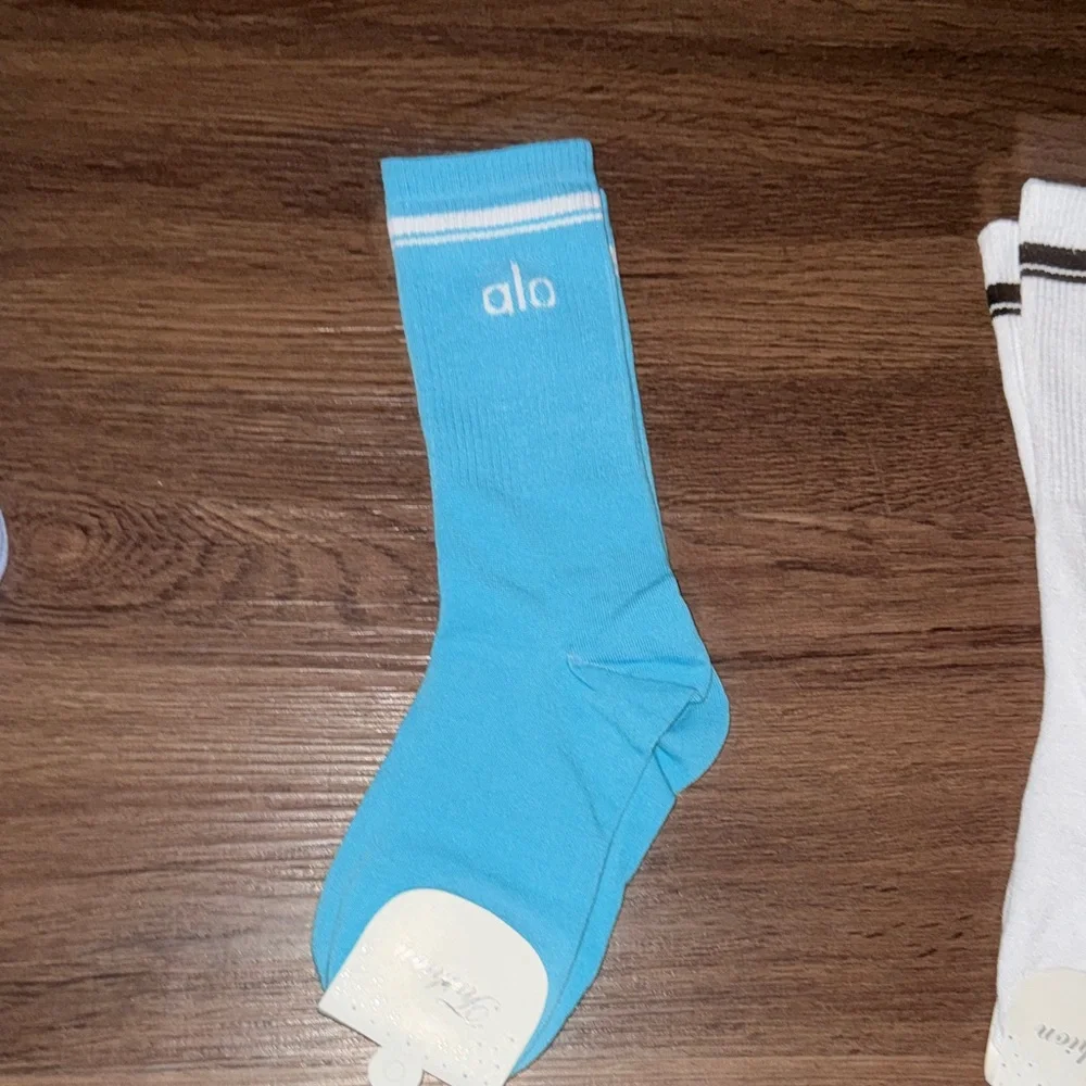 unbranded three pair